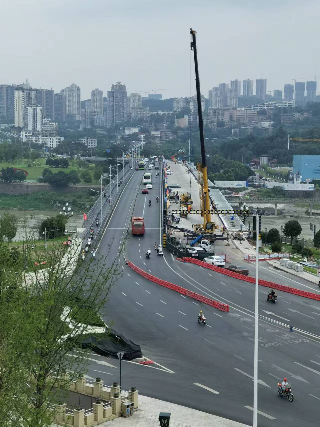 1696645675228064694.jpg 3.jpg