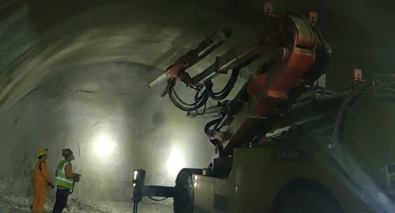 1729048891951012423.jpg 6.jpg