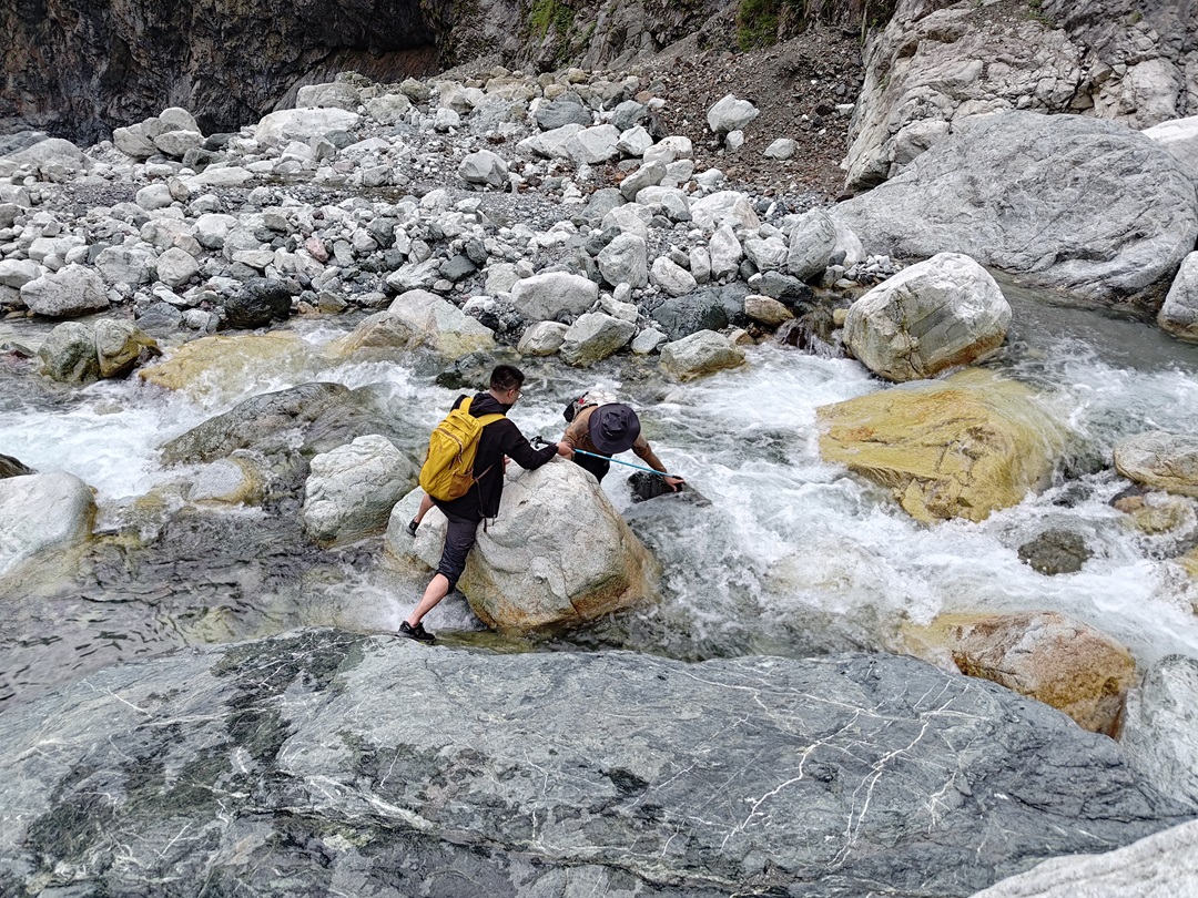 1751853603266067053.jpg 20.jpg